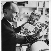 Morris Ford California's first tourism director