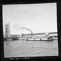 Delta Queen and Port of Stockton steamboats