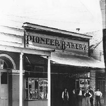 Pioneer Bakery