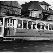 PG&E Streetcar 37