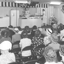 Weinstock's Cooking Demonstration