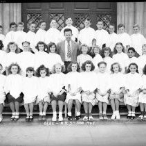 Newton Booth School Glee 1947