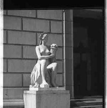 Treasurer's building or Library & Courts building