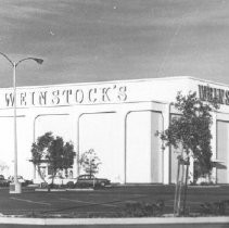 Weinstock's Exterior