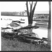 Sacramento River near Garden Highway during 1955 flood
