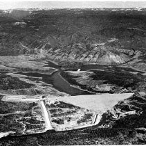 Aerial photo of the newly-constructed Oroville Dam