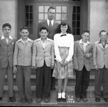 Tahoe School 1948 Grads