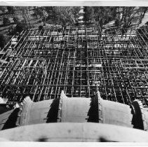 Exterior view of the California State Capitol undergoing construction of the new annex