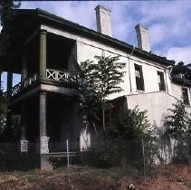 Views of the Sacramento Housing and Redevelopment Agency (SHRA) projects. This set of images of 925 G Street include interior and exterior views before and after restoration