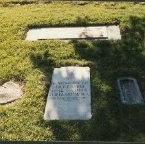 Tule Lake Linkville Cemetery Project: Image of New Grave Marker