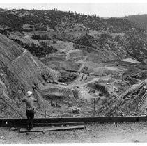 Foundation work for the Auburn Dam progresses