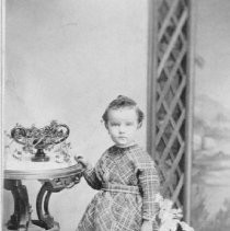 unidentifed young girl