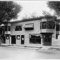 Nardinelli's Grocery