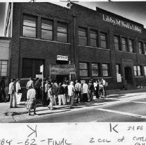 Demonstrators from United Cannery Workers Committee outside Libby, McNeill & Libby cannery