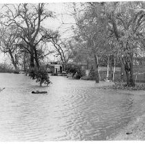 Flooded Homes on Garden Highway