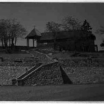 Unidentified rock building