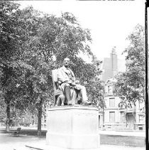 Statue, William Lloyd Garrison