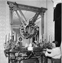Deocrating Mantel at Governor's Mansion