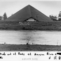 Flood Inspires Sign in Rocks