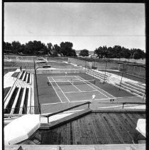 Gold River Racquet Club's sunken stadium court