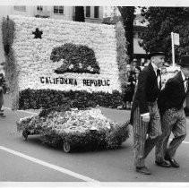 Camellia Festival Parade