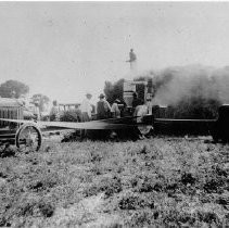 Portable Mill Grinding Alfalfa