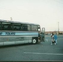 Tule Lake Linkville Cemetery Project: Tour Bus