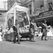 Parade of K street near 9th street 1916