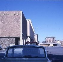 View of the Sacramento Savings and Loan building at 424 5th and L Streets