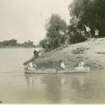 Row boat ride on the Sacramento River