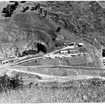 Construction of the New Melones Dam project