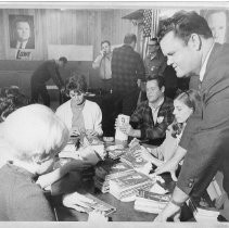 Duane Lowe, talking to workers at his campaign headquarters