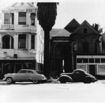 View of 526 Capitol Ave. and Master's Barbershop