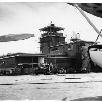 Sacramento Municipal Airport