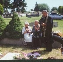 Tule Lake Linkville Cemetery Project 1989: Religious Figures Pray to the Gravemarker