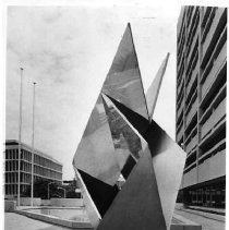 Sculpture by Seigi Shimizu outside Sacramento County Administration Building