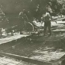 Winding Way Bridge construction