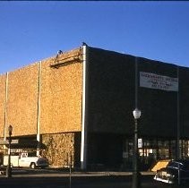 View of the Sacramento Savings and Loan building at 424 5th and L Streets