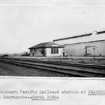 The Southern Pacific Railroad station at SWANSTON, North Sacramento. March 1940