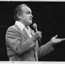 Bob Hope, the legendary comedian and movie and TV star, performing at the Music Circus in Sacramento