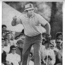 Bob Lunn, pro golfer, snaps his fingers after missing a birdie putt at the Florida Citrus Open