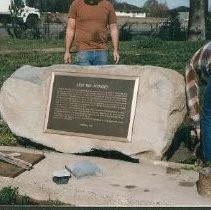 Walerga Park Plaque Dedication: Preparation of boulder