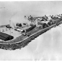 Flood Isolates Homes