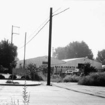 Redevelopement area block No. 450: 5th - 6th Streets & Q - R Streets