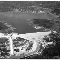 Aerial view of the newly-constructed Oroville Dam