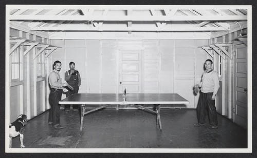 [detainees planing table tennis]