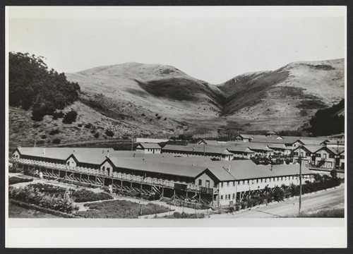 [view of facility showing situation within canyon]