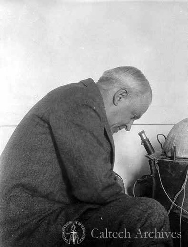 Robert Millikan with cosmic-ray equipment