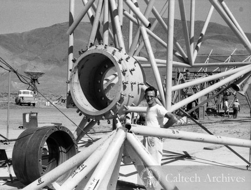 Owens Valley Radio Observatory (OVRO), construction