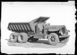 Dump truck, Southern California, 1931